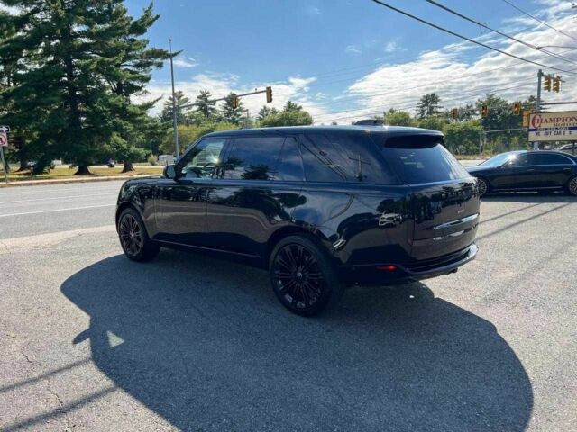 Чорний Ленд Ровер Рендж Ровер, об'ємом двигуна 4.4 л та пробігом 23 тис. км за 72000 $, фото 2 на Automoto.ua