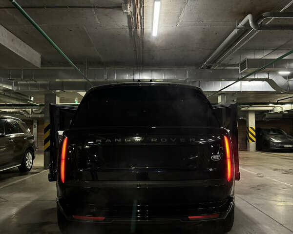 Черный Ленд Ровер Рендж Ровер, объемом двигателя 4.39 л и пробегом 21 тыс. км за 205000 $, фото 6 на Automoto.ua