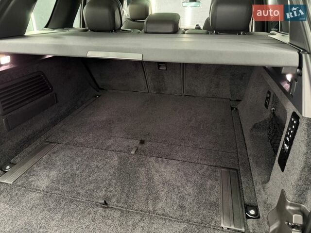 Черный Ленд Ровер Рендж Ровер, объемом двигателя 4.39 л и пробегом 46 тыс. км за 174000 $, фото 82 на Automoto.ua