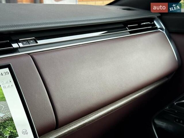 Чорний Ленд Ровер Рендж Ровер, об'ємом двигуна 4.39 л та пробігом 57 тис. км за 176000 $, фото 28 на Automoto.ua