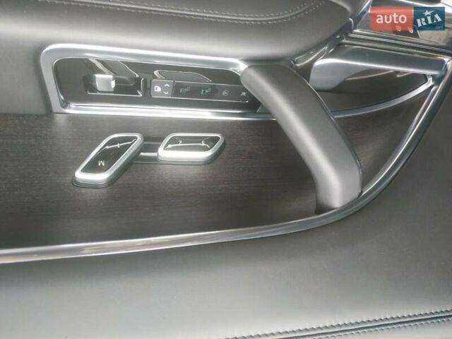 Черный Ленд Ровер Рендж Ровер, объемом двигателя 4.39 л и пробегом 55 тыс. км за 165000 $, фото 21 на Automoto.ua