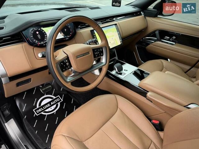 Черный Ленд Ровер Рендж Ровер, объемом двигателя 4.39 л и пробегом 67 тыс. км за 185000 $, фото 77 на Automoto.ua