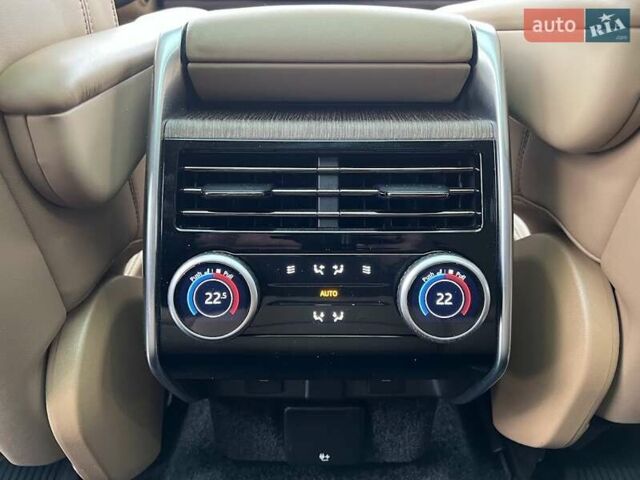 Черный Ленд Ровер Рендж Ровер, объемом двигателя 3 л и пробегом 89 тыс. км за 129900 $, фото 28 на Automoto.ua