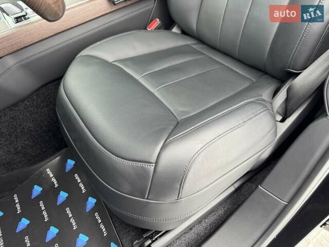 Черный Ленд Ровер Рендж Ровер, объемом двигателя 3 л и пробегом 24 тыс. км за 197000 $, фото 17 на Automoto.ua