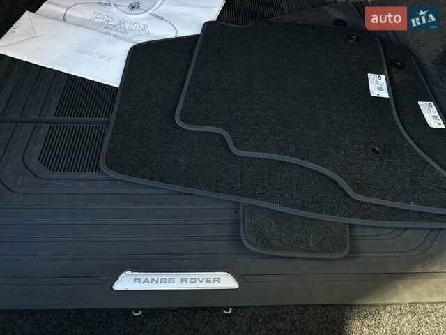 Чорний Ленд Ровер Рендж Ровер, об'ємом двигуна 3 л та пробігом 40 тис. км за 175333 $, фото 14 на Automoto.ua
