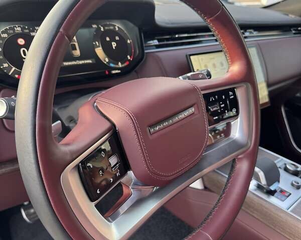 Чорний Ленд Ровер Рендж Ровер, об'ємом двигуна 3 л та пробігом 37 тис. км за 147000 $, фото 24 на Automoto.ua