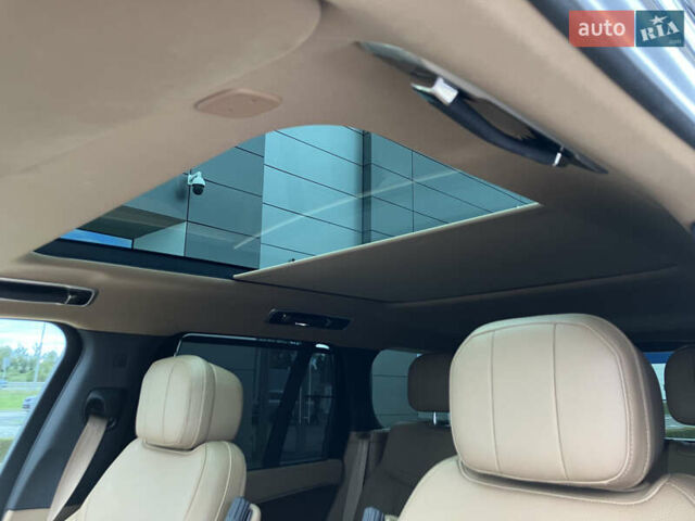 Чорний Ленд Ровер Рендж Ровер, об'ємом двигуна 3 л та пробігом 82 тис. км за 154000 $, фото 18 на Automoto.ua