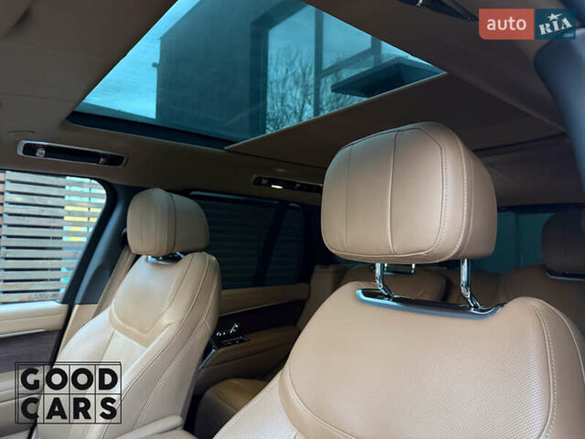 Чорний Ленд Ровер Рендж Ровер, об'ємом двигуна 3 л та пробігом 96 тис. км за 165000 $, фото 24 на Automoto.ua