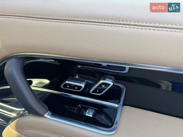 Чорний Ленд Ровер Рендж Ровер, об'ємом двигуна 3 л та пробігом 40 тис. км за 175333 $, фото 15 на Automoto.ua