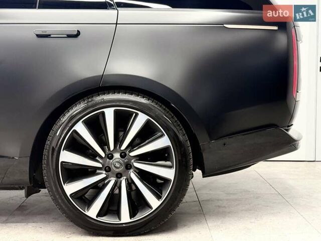 Черный Ленд Ровер Рендж Ровер, объемом двигателя 3 л и пробегом 32 тыс. км за 255000 $, фото 7 на Automoto.ua