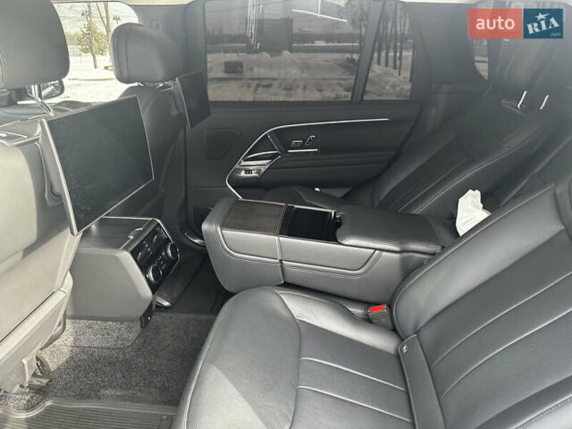 Чорний Ленд Ровер Рендж Ровер, об'ємом двигуна 4.39 л та пробігом 18 тис. км за 195000 $, фото 3 на Automoto.ua