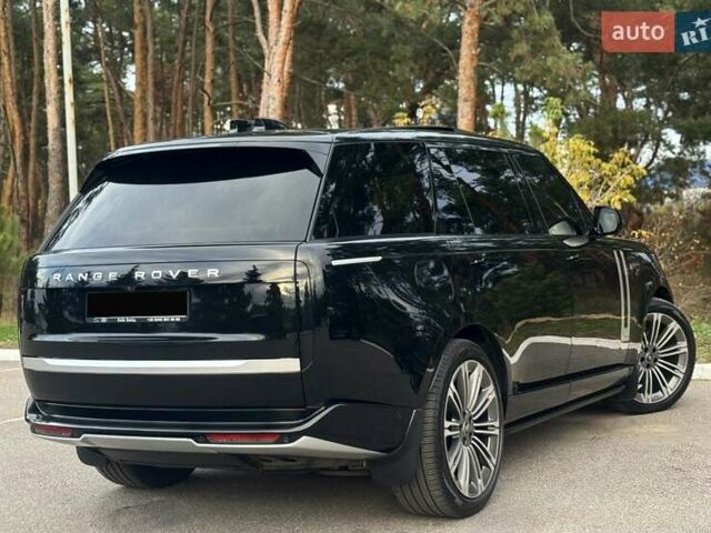 Черный Ленд Ровер Рендж Ровер, объемом двигателя 4.39 л и пробегом 70 тыс. км за 163000 $, фото 3 на Automoto.ua