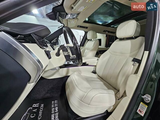 Чорний Ленд Ровер Рендж Ровер, об'ємом двигуна 4.39 л та пробігом 39 тис. км за 159999 $, фото 26 на Automoto.ua