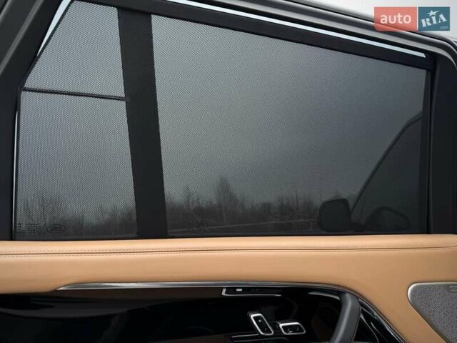 Черный Ленд Ровер Рендж Ровер, объемом двигателя 4.39 л и пробегом 67 тыс. км за 185000 $, фото 74 на Automoto.ua