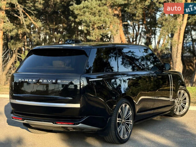 Чорний Ленд Ровер Рендж Ровер, об'ємом двигуна 4.39 л та пробігом 74 тис. км за 182000 $, фото 3 на Automoto.ua