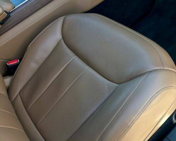 Чорний Ленд Ровер Рендж Ровер, об'ємом двигуна 4.39 л та пробігом 64 тис. км за 179900 $, фото 58 на Automoto.ua