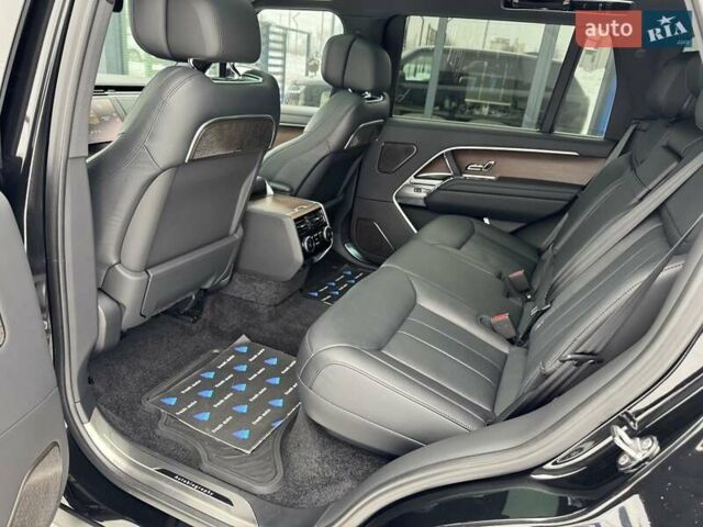 Черный Ленд Ровер Рендж Ровер, объемом двигателя 3 л и пробегом 24 тыс. км за 197000 $, фото 31 на Automoto.ua