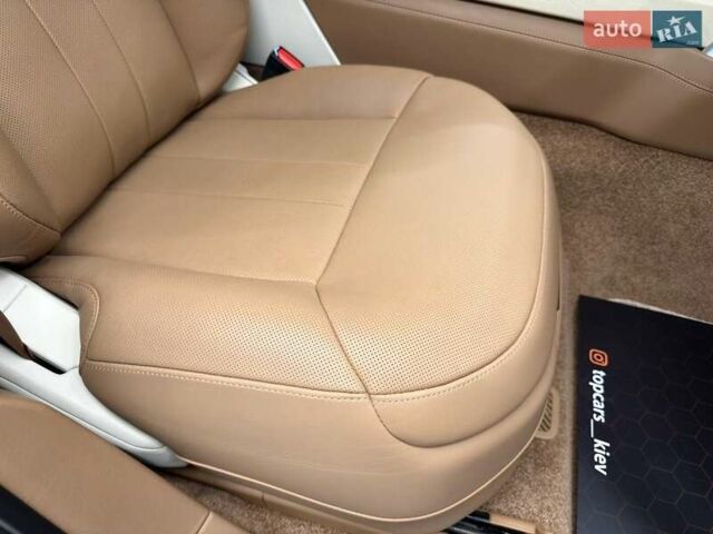 Черный Ленд Ровер Рендж Ровер, объемом двигателя 3 л и пробегом 32 тыс. км за 255000 $, фото 87 на Automoto.ua