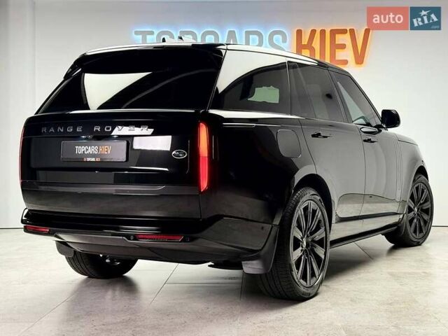 Ленд Ровер Рендж Ровер 2023 в Киеве на Automoto.ua Черный Ленд Ровер Рендж Ровер, объемом двигателя 3 л и пробегом 29 тыс. км за 187800 $, фото 4 на Automoto.ua
