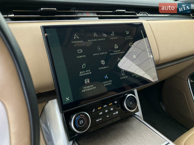 Чорний Ленд Ровер Рендж Ровер, об'ємом двигуна 3 л та пробігом 82 тис. км за 154000 $, фото 14 на Automoto.ua