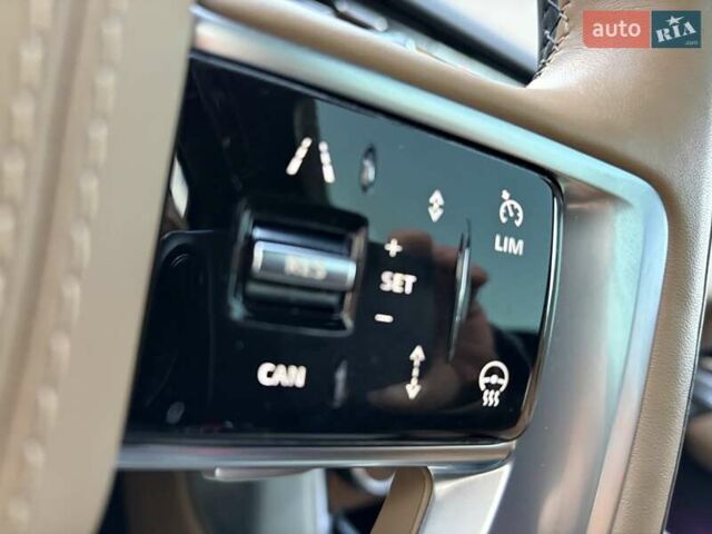 Чорний Ленд Ровер Рендж Ровер, об'ємом двигуна 3 л та пробігом 40 тис. км за 177333 $, фото 15 на Automoto.ua