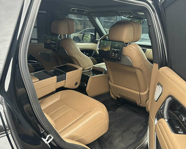 Черный Ленд Ровер Рендж Ровер, объемом двигателя 4.4 л и пробегом 61 тыс. км за 201000 $, фото 15 на Automoto.ua