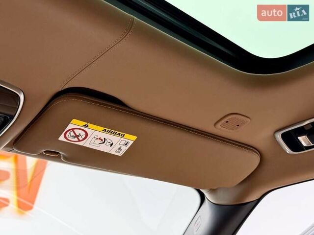 Ленд Ровер Рендж Ровер 2023 в Киеве на Automoto.ua Черный Ленд Ровер Рендж Ровер, объемом двигателя 3 л и пробегом 29 тыс. км за 187800 $, фото 38 на Automoto.ua