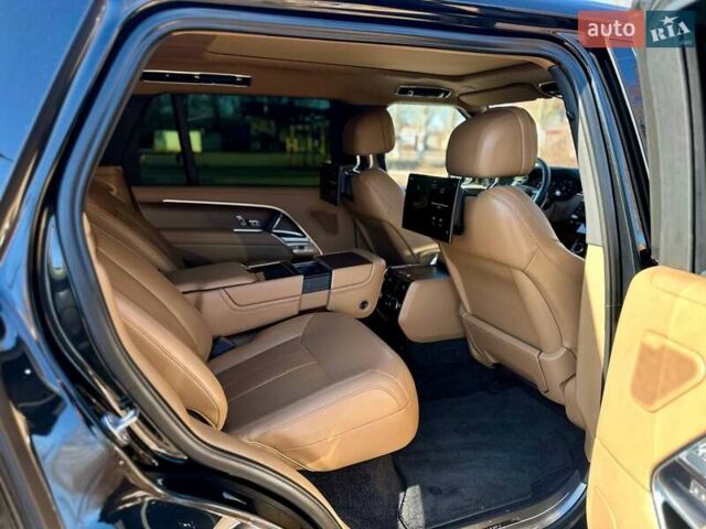 Чорний Ленд Ровер Рендж Ровер, об'ємом двигуна 4.39 л та пробігом 64 тис. км за 179900 $, фото 63 на Automoto.ua