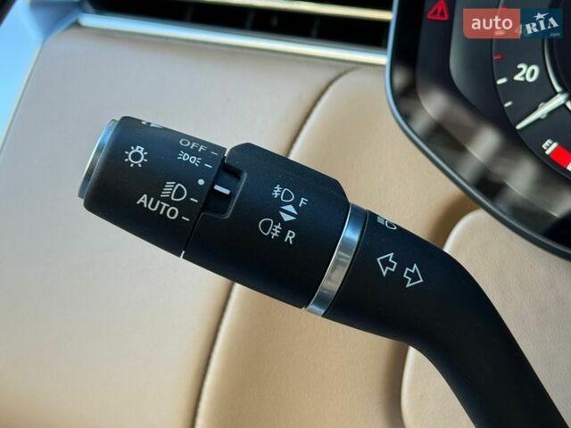 Чорний Ленд Ровер Рендж Ровер, об'ємом двигуна 3 л та пробігом 31 тис. км за 159000 $, фото 67 на Automoto.ua