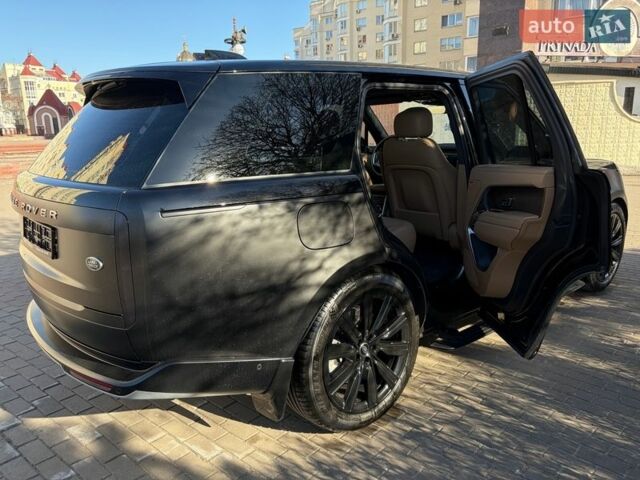 Чорний Ленд Ровер Рендж Ровер, об'ємом двигуна 4.39 л та пробігом 23 тис. км за 185500 $, фото 30 на Automoto.ua