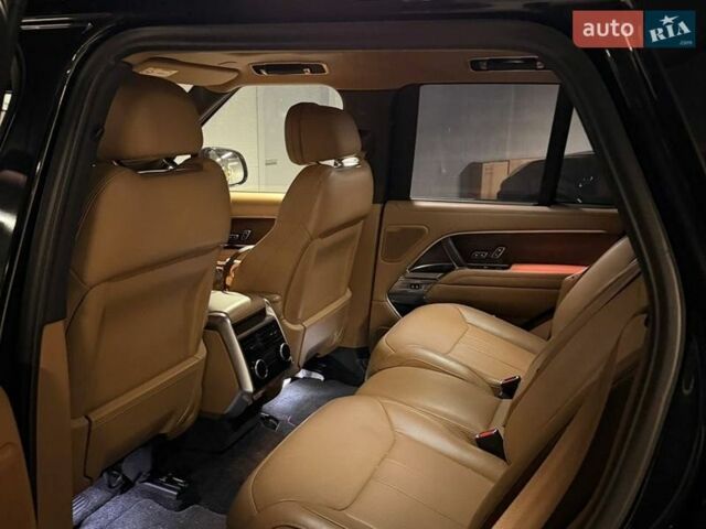 Чорний Ленд Ровер Рендж Ровер, об'ємом двигуна 3 л та пробігом 52 тис. км за 180000 $, фото 9 на Automoto.ua