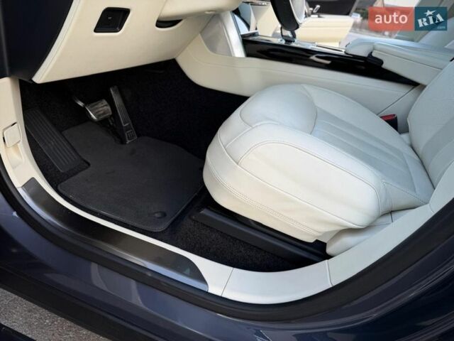 Чорний Ленд Ровер Рендж Ровер, об'ємом двигуна 3 л та пробігом 9 тис. км за 179900 $, фото 50 на Automoto.ua