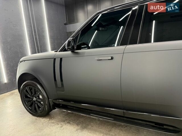 Черный Ленд Ровер Рендж Ровер, объемом двигателя 4.39 л и пробегом 46 тыс. км за 174000 $, фото 19 на Automoto.ua