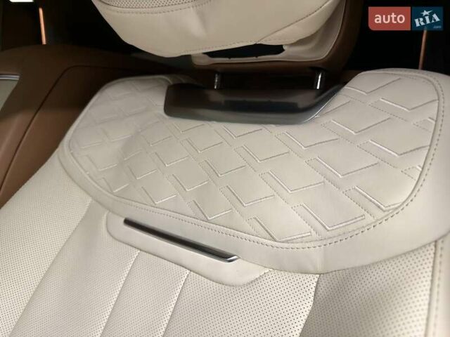 Черный Ленд Ровер Рендж Ровер, объемом двигателя 3 л и пробегом 32 тыс. км за 255000 $, фото 48 на Automoto.ua