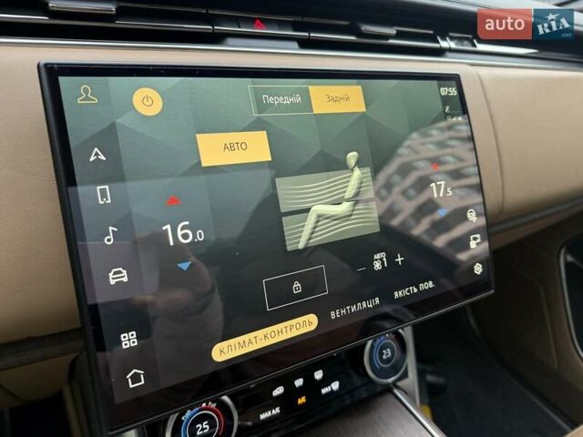 Черный Ленд Ровер Рендж Ровер, объемом двигателя 3 л и пробегом 39 тыс. км за 177111 $, фото 26 на Automoto.ua