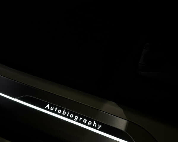 Черный Ленд Ровер Рендж Ровер, объемом двигателя 4.39 л и пробегом 21 тыс. км за 205000 $, фото 10 на Automoto.ua