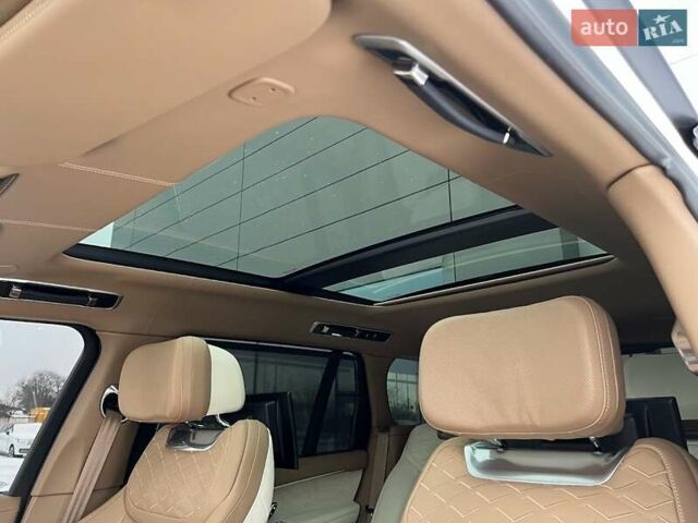 Чорний Ленд Ровер Рендж Ровер, об'ємом двигуна 3 л та пробігом 32 тис. км за 259000 $, фото 23 на Automoto.ua