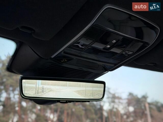 Чорний Ленд Ровер Рендж Ровер, об'ємом двигуна 3 л та пробігом 9 тис. км за 179900 $, фото 88 на Automoto.ua