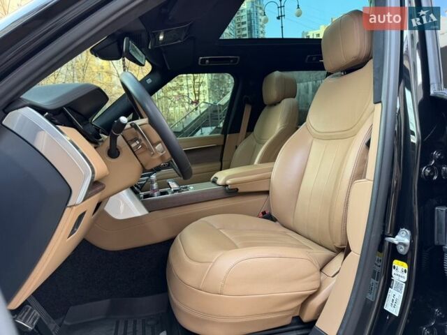 Чорний Ленд Ровер Рендж Ровер, об'ємом двигуна 3 л та пробігом 42 тис. км за 167000 $, фото 14 на Automoto.ua
