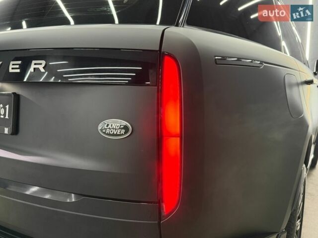 Черный Ленд Ровер Рендж Ровер, объемом двигателя 4.39 л и пробегом 46 тыс. км за 174000 $, фото 31 на Automoto.ua