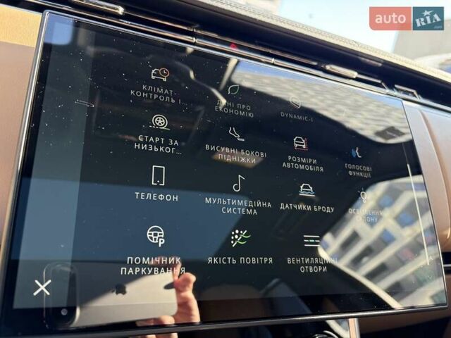 Чорний Ленд Ровер Рендж Ровер, об'ємом двигуна 3 л та пробігом 40 тис. км за 175333 $, фото 9 на Automoto.ua