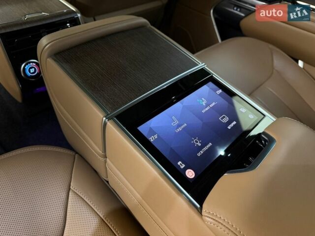 Черный Ленд Ровер Рендж Ровер, объемом двигателя 4.39 л и пробегом 70 тыс. км за 169000 $, фото 31 на Automoto.ua