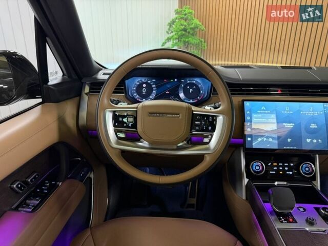 Черный Ленд Ровер Рендж Ровер, объемом двигателя 4.39 л и пробегом 70 тыс. км за 169000 $, фото 18 на Automoto.ua