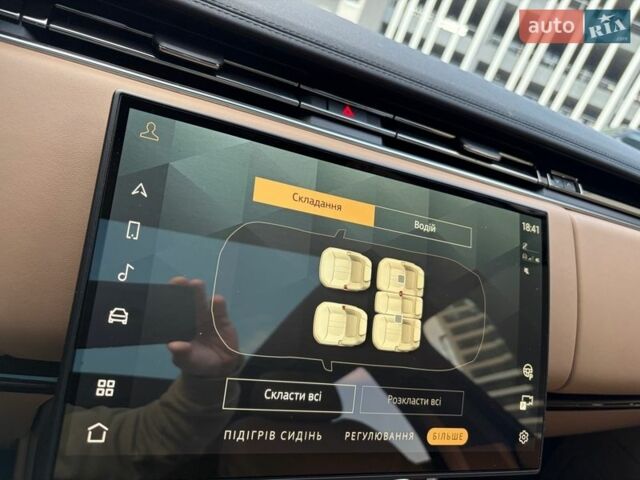Черный Ленд Ровер Рендж Ровер, объемом двигателя 3 л и пробегом 40 тыс. км за 169333 $, фото 77 на Automoto.ua