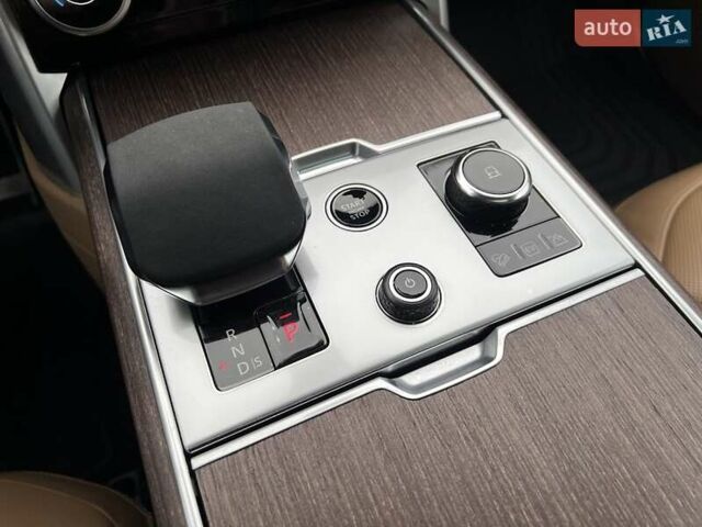 Черный Ленд Ровер Рендж Ровер, объемом двигателя 3 л и пробегом 89 тыс. км за 129900 $, фото 19 на Automoto.ua