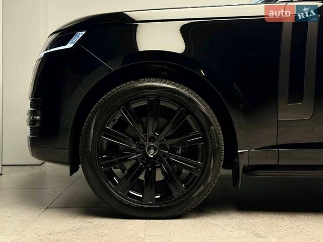 Ленд Ровер Рендж Ровер 2023 в Киеве на Automoto.ua Черный Ленд Ровер Рендж Ровер, объемом двигателя 3 л и пробегом 29 тыс. км за 187800 $, фото 15 на Automoto.ua