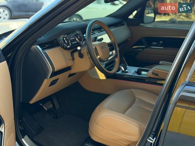 Чорний Ленд Ровер Рендж Ровер, об'ємом двигуна 3 л та пробігом 45 тис. км за 175000 $, фото 13 на Automoto.ua