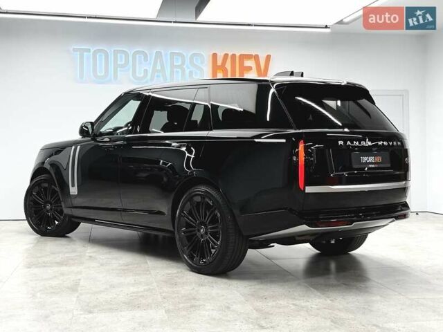 Ленд Ровер Рендж Ровер 2023 в Киеве на Automoto.ua Черный Ленд Ровер Рендж Ровер, объемом двигателя 3 л и пробегом 35 тыс. км за 209990 $, фото 13 на Automoto.ua