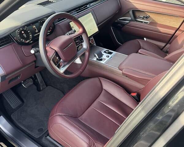 Чорний Ленд Ровер Рендж Ровер, об'ємом двигуна 3 л та пробігом 37 тис. км за 147000 $, фото 21 на Automoto.ua