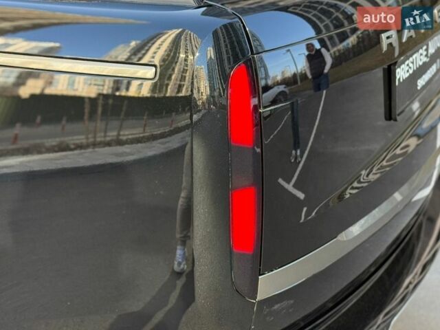 Чорний Ленд Ровер Рендж Ровер, об'ємом двигуна 3 л та пробігом 31 тис. км за 159000 $, фото 34 на Automoto.ua